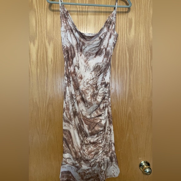 DRESS - Picture 2 of 2